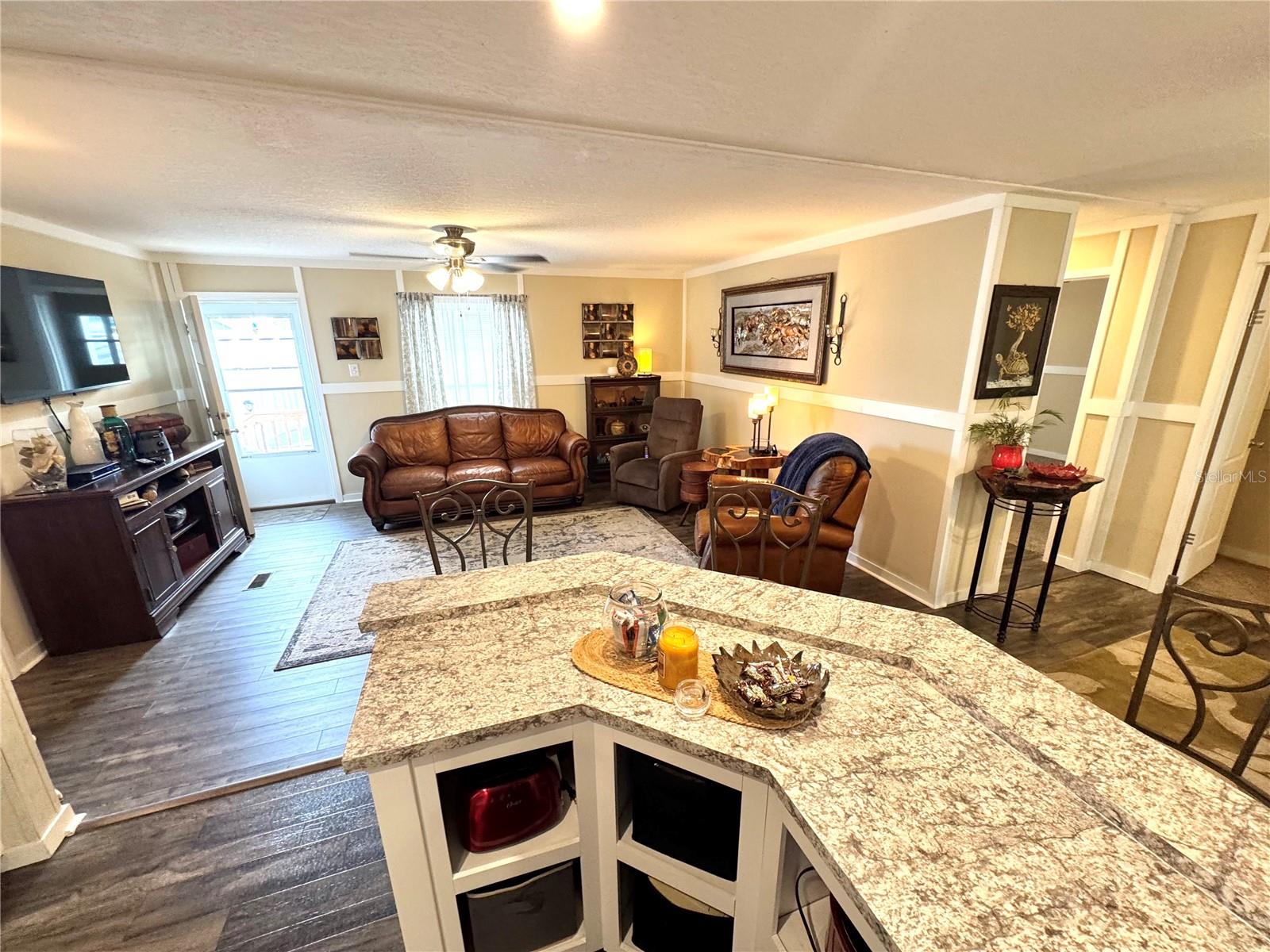 Image 7 of 38 For 7803 46th Avenue N 105