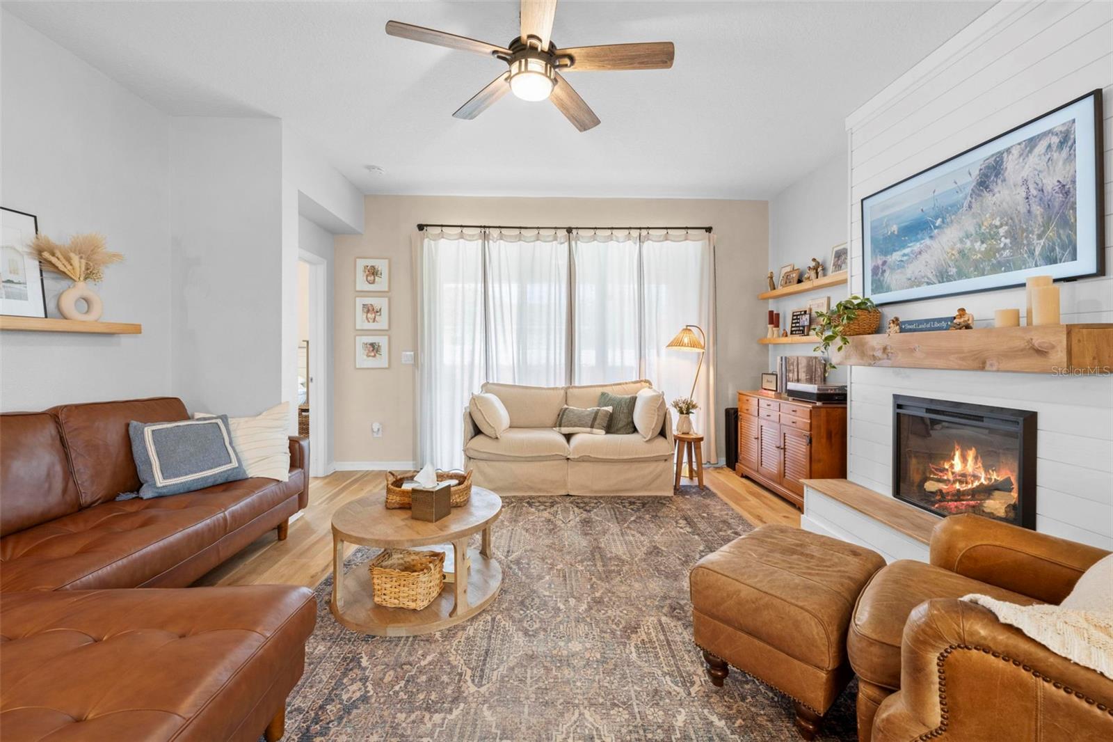 Image 30 of 82 For 1275 Old Windsor Way
