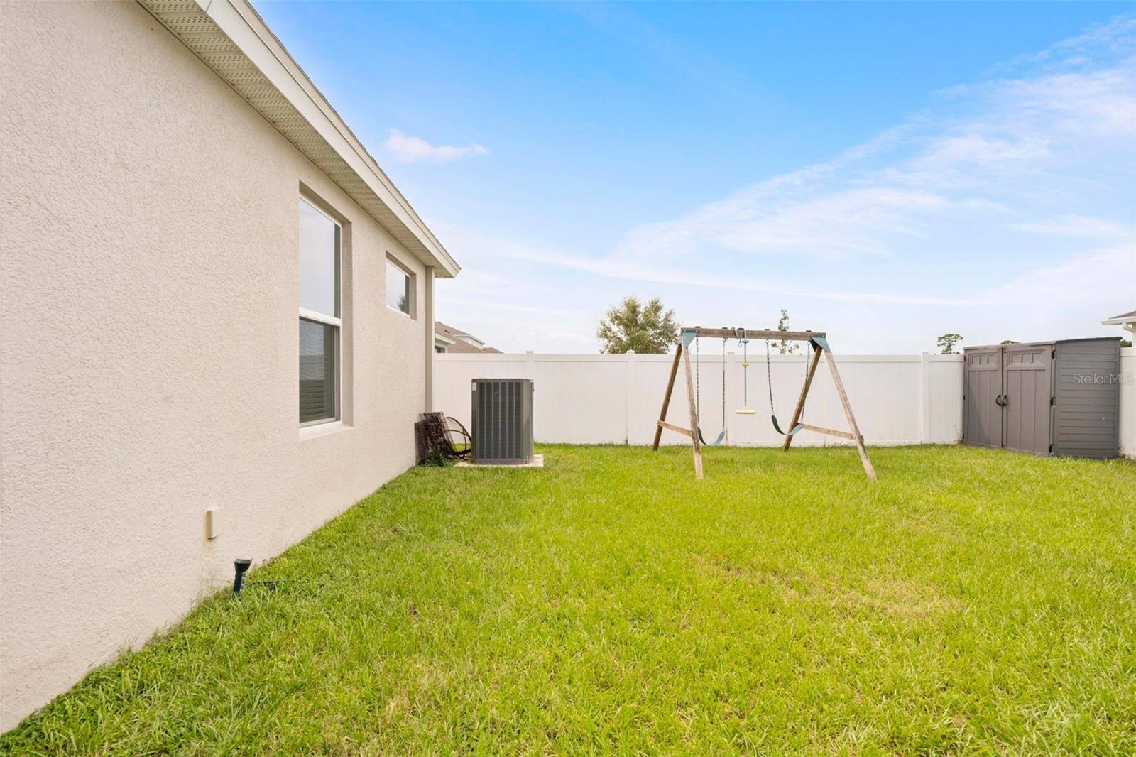 Image 78 of 82 For 1275 Old Windsor Way