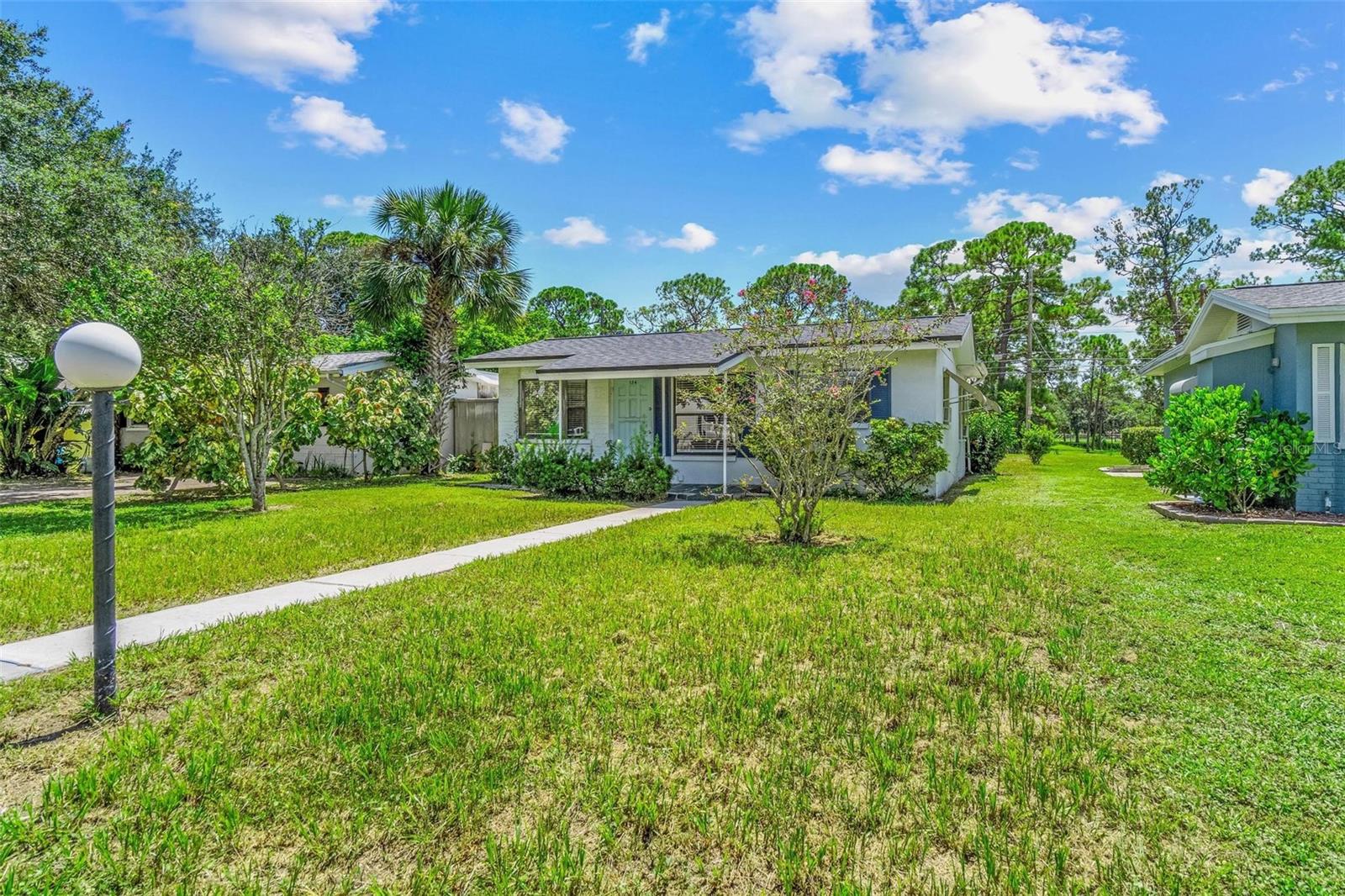 Image 3 of 38 For 754 71st Avenue N