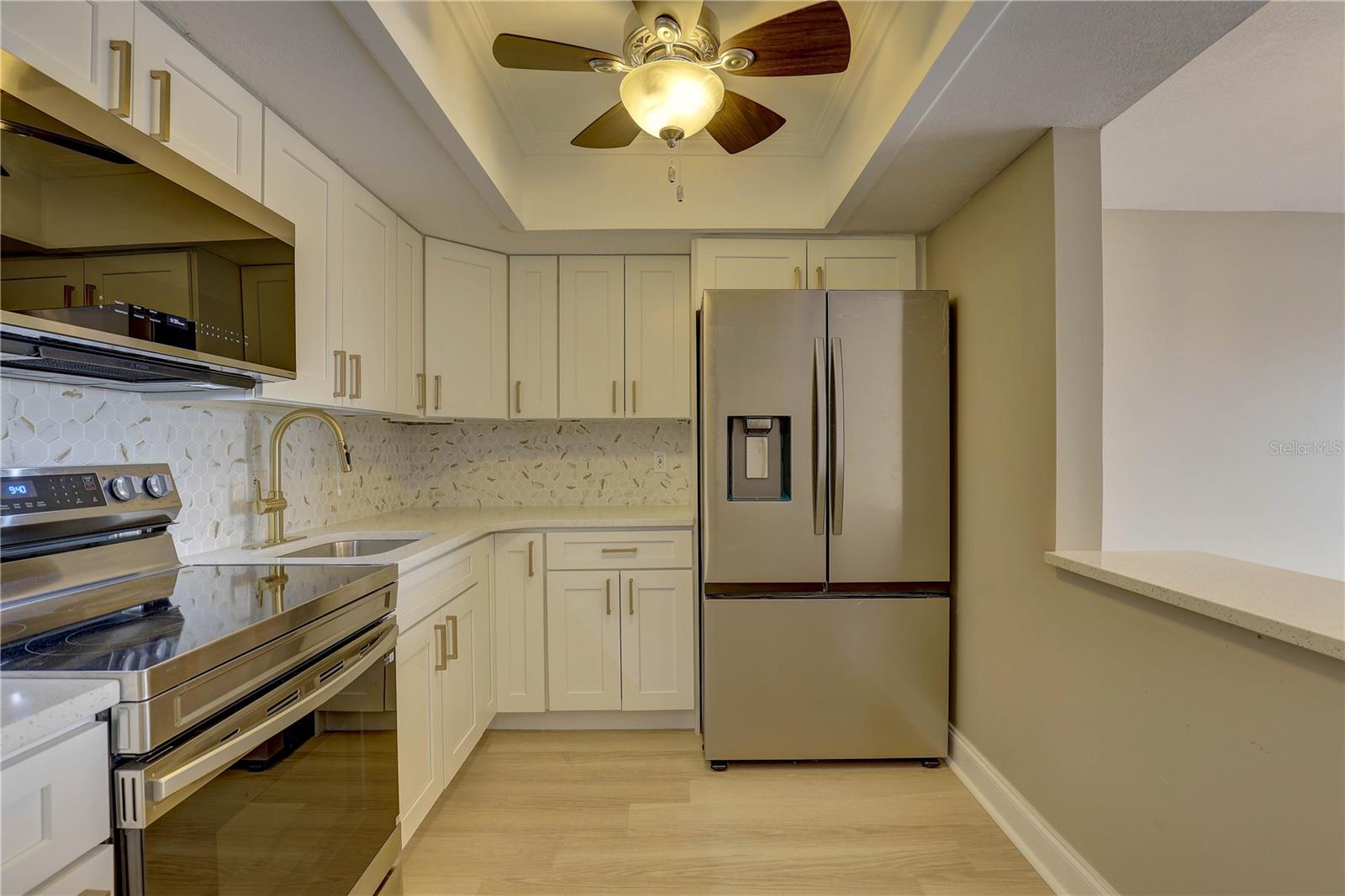 Image 16 of 39 For 4900 Brittany Drive S 1409