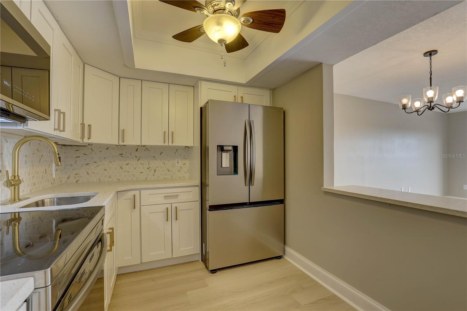 Image 18 of 39 For 4900 Brittany Drive S 1409