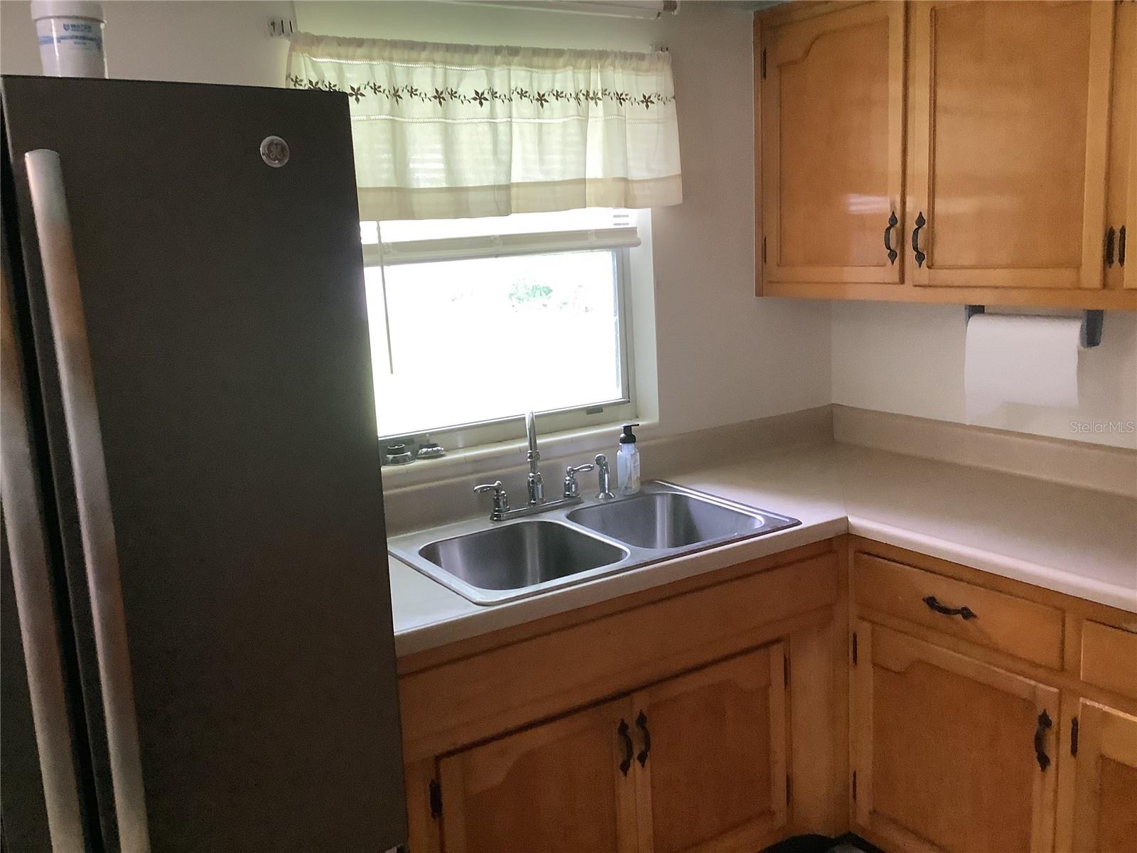 Listing photo id 8 for 33306 Ohio Avenue