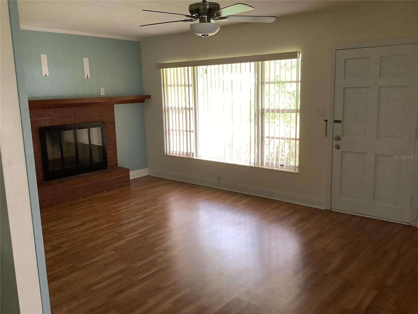 Listing photo id 21 for 33306 Ohio Avenue