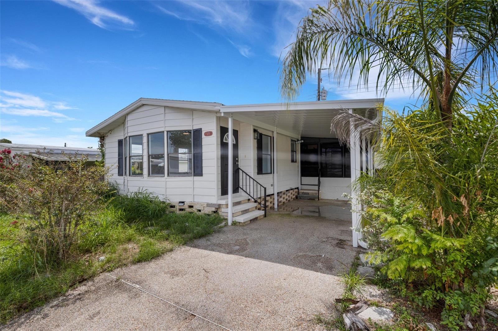 Image 33 of 39 For 918 49th Avenue W