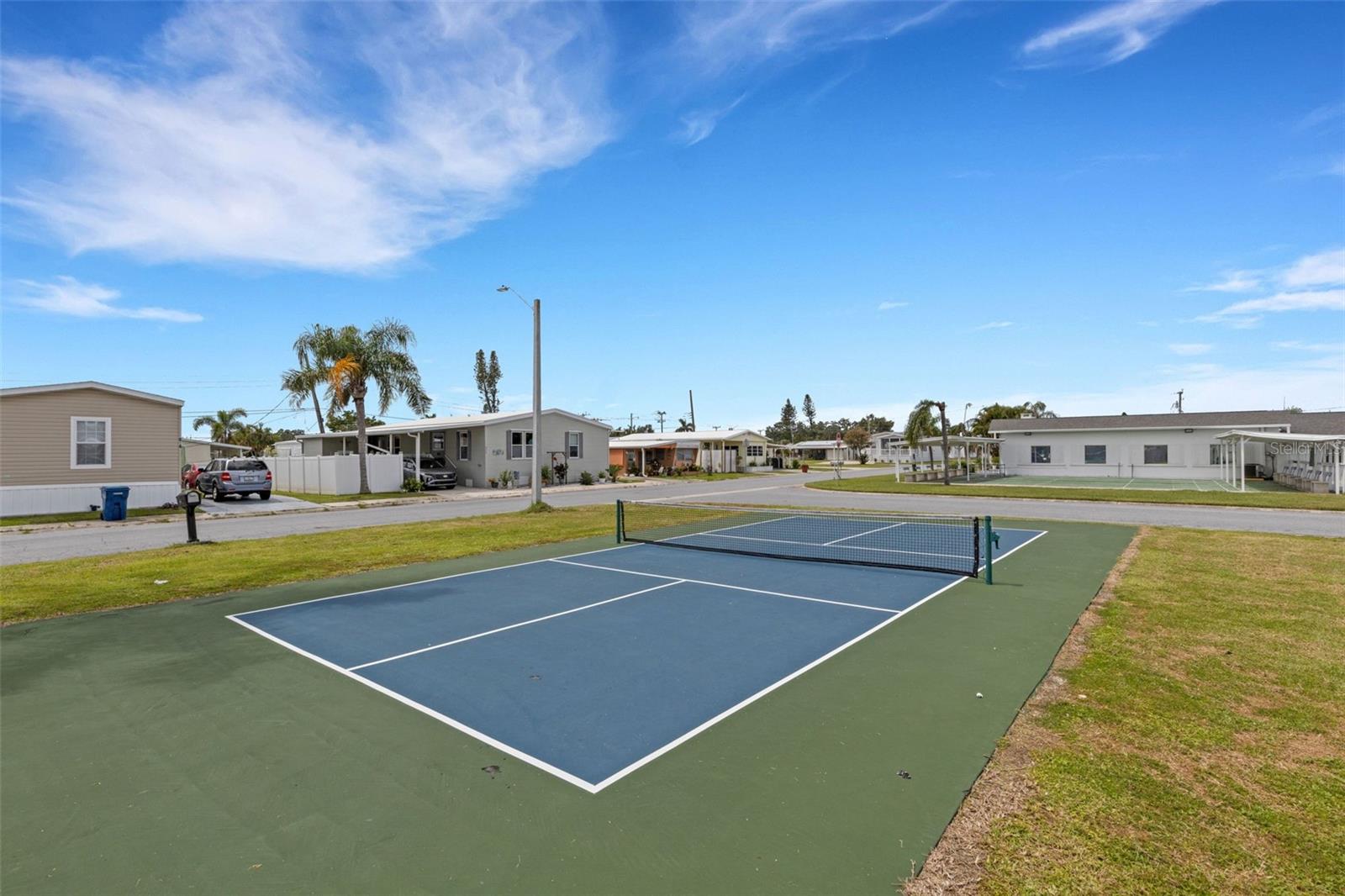 Image 37 of 39 For 918 49th Avenue W