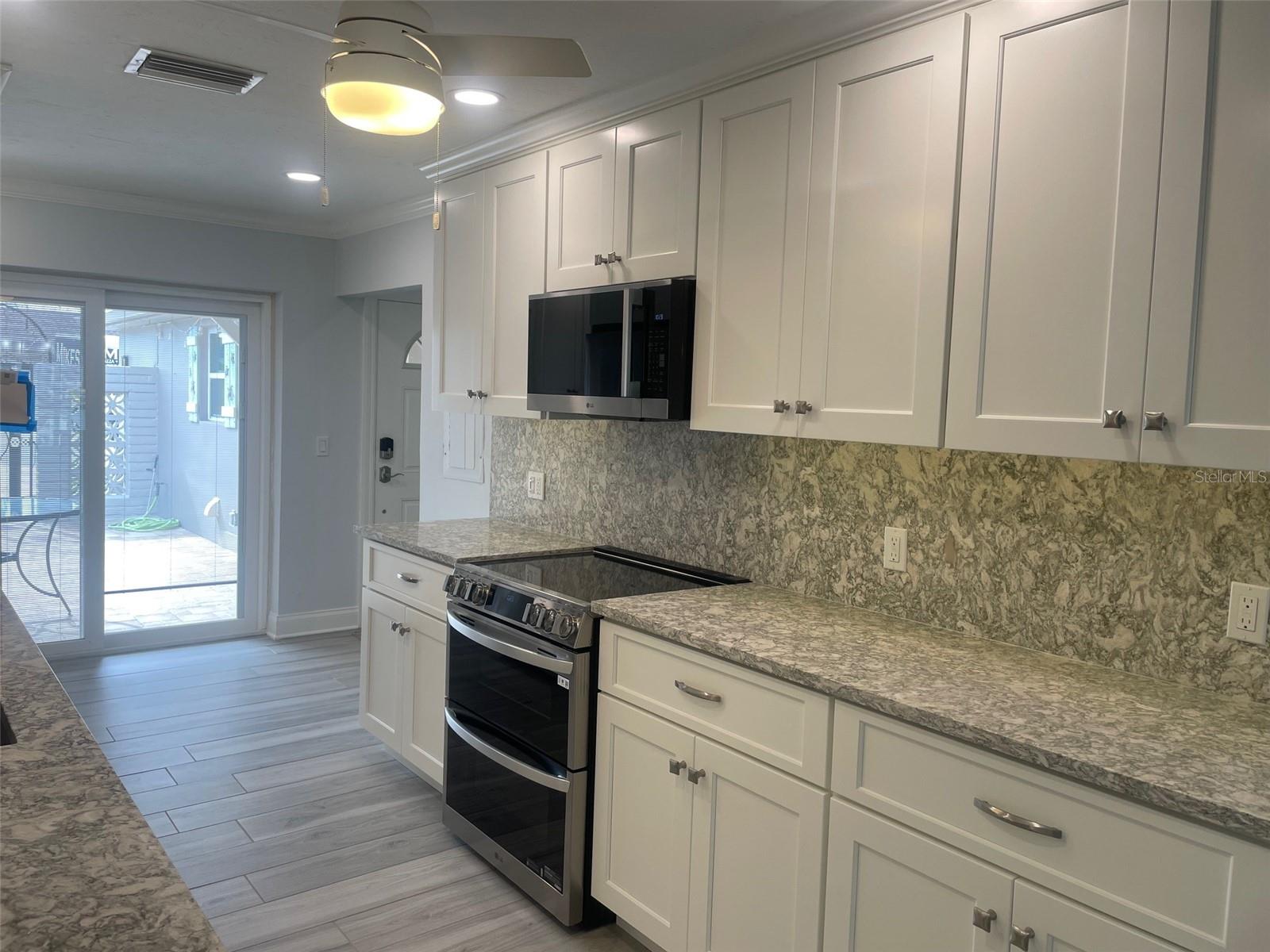Image 4 of 56 For 543 Boca Ciega Point Boulevard N 2709