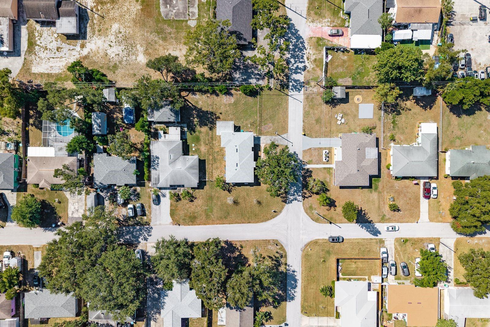 Image 40 of 40 For 1221 Woodlawn Street