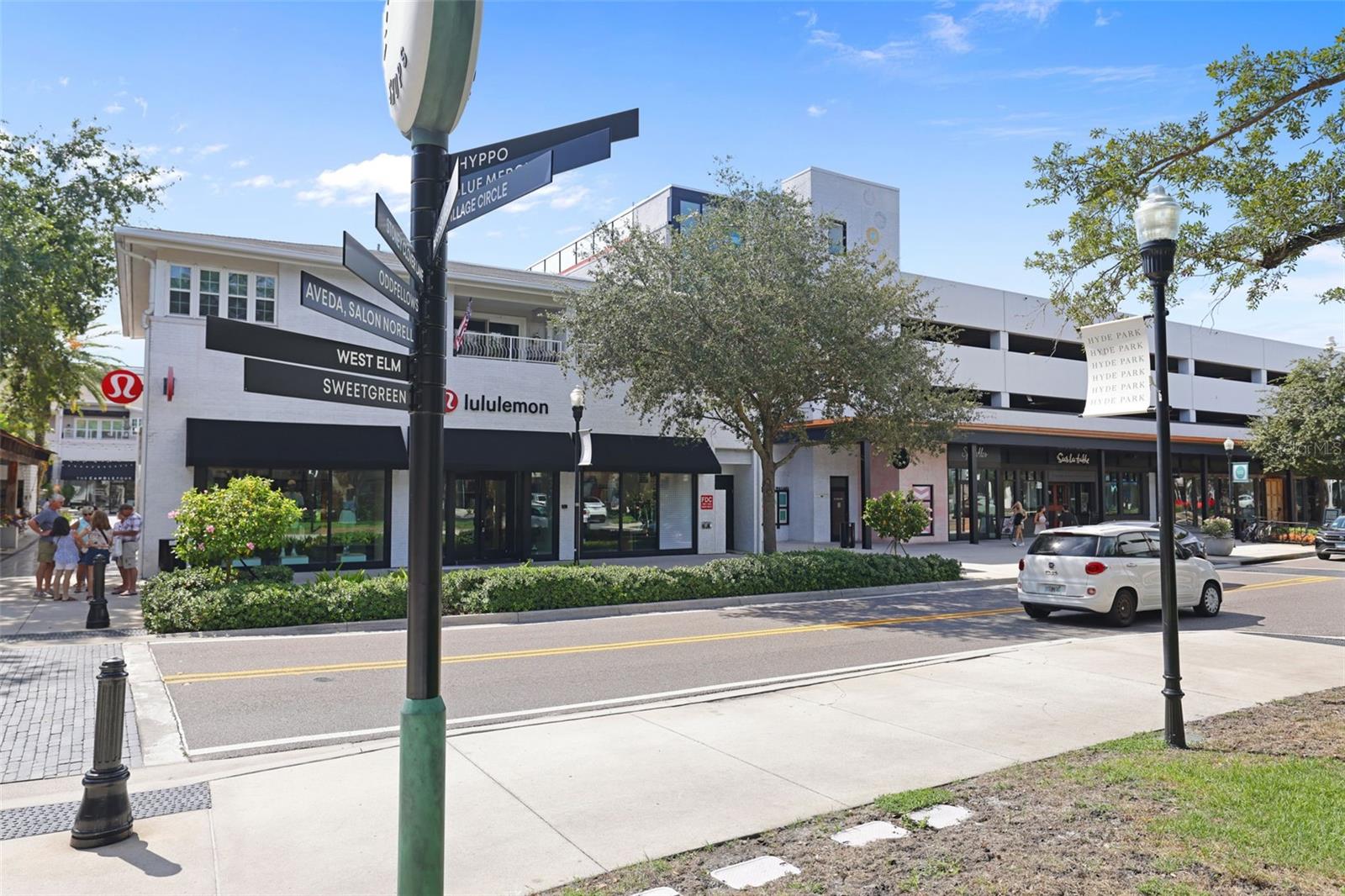 Image 40 of 53 For 1000 Horatio Street 126