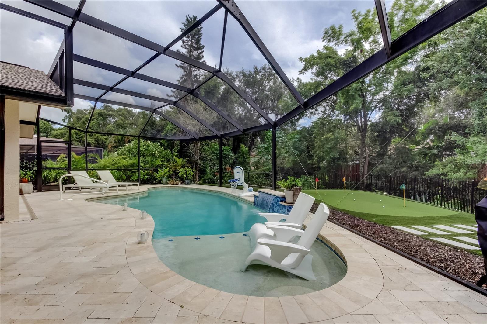 Image 8 of 75 For 1820 Pine Hill Drive