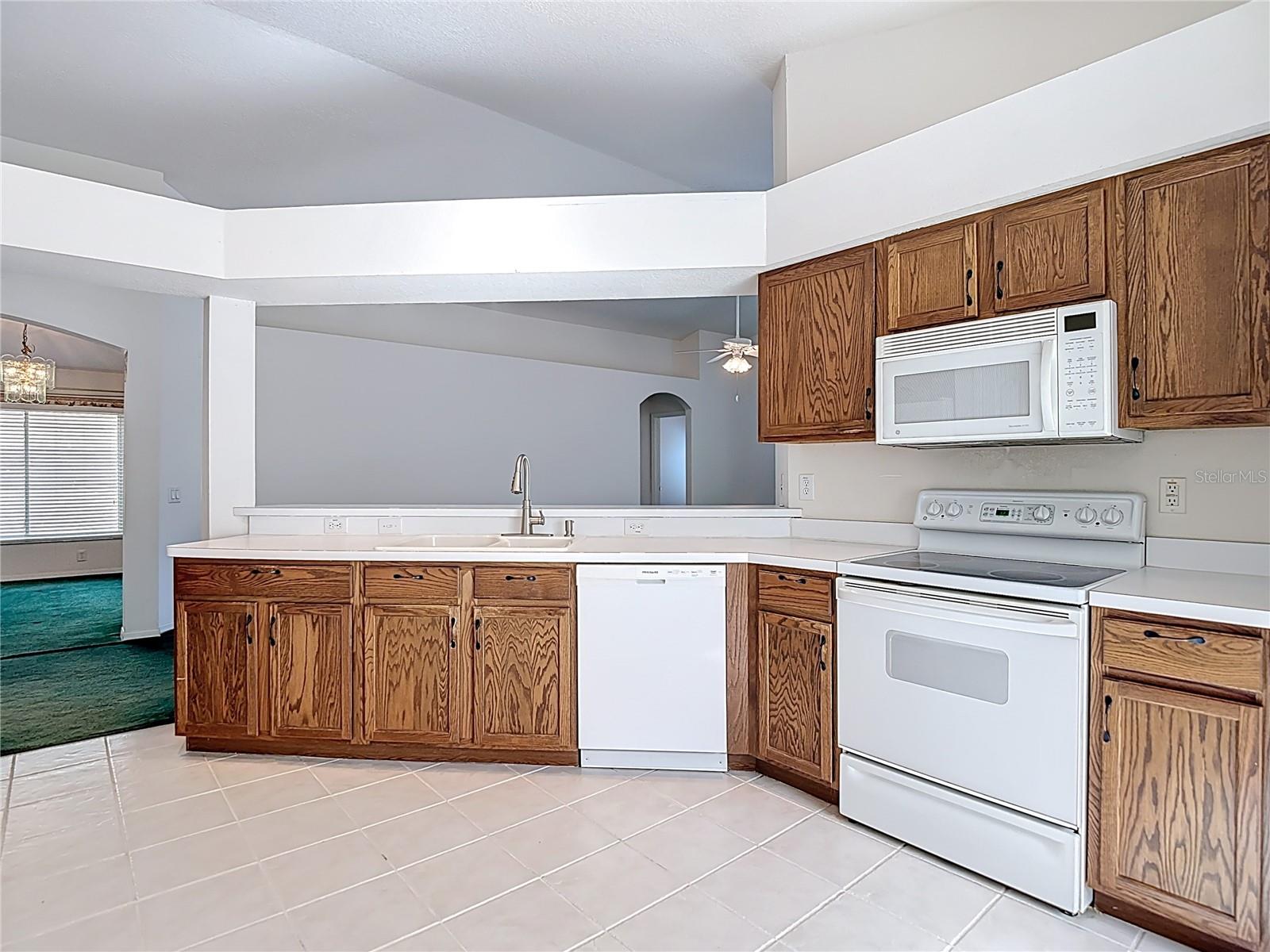 Image 19 of 50 For 4824 Woodmere Road