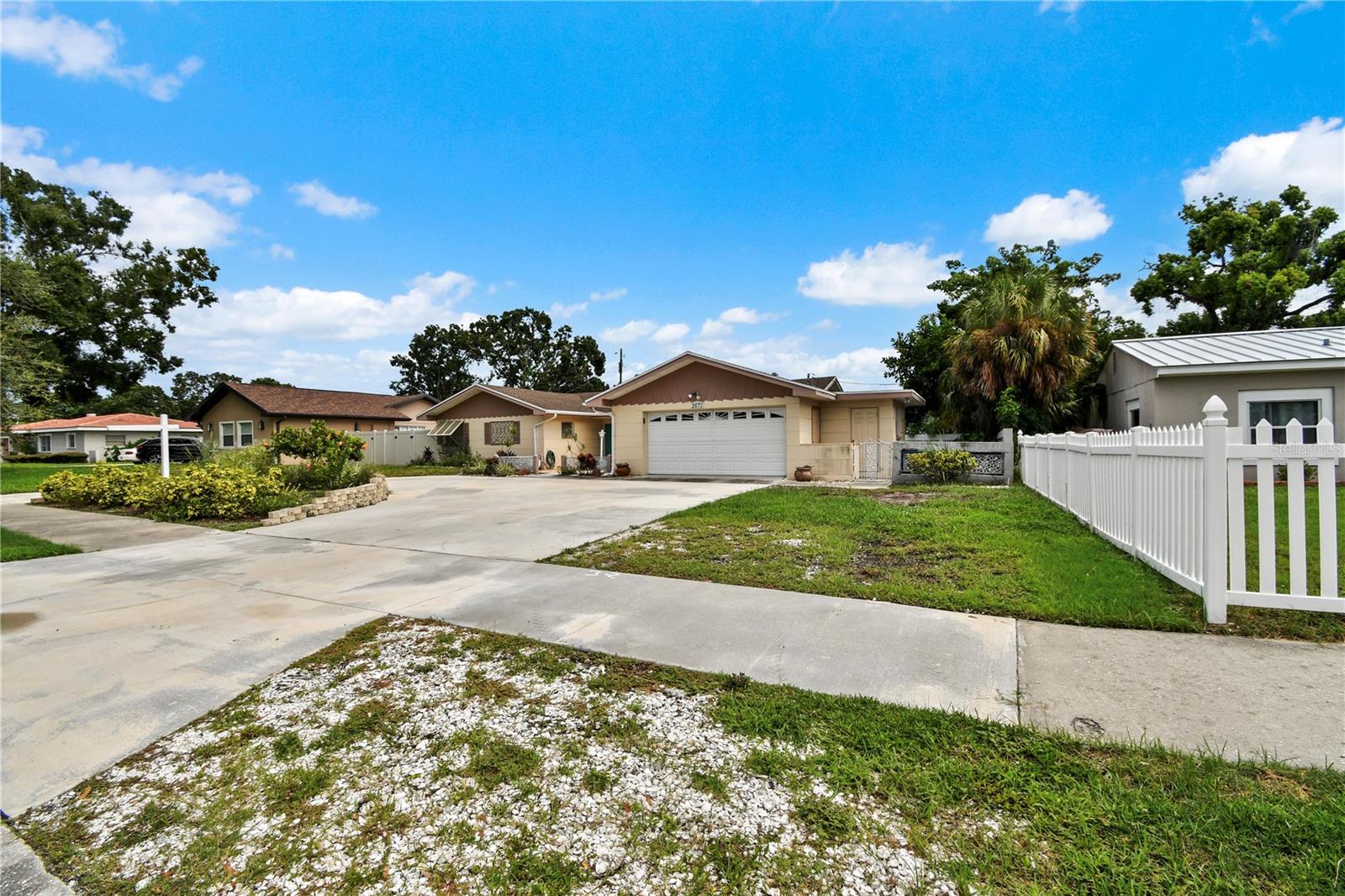 Details for 2670 Pinellas Point Drive S, ST PETERSBURG, FL 33712
