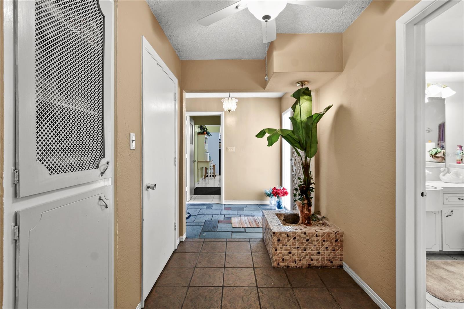 Image 27 of 57 For 2670 Pinellas Point Drive S
