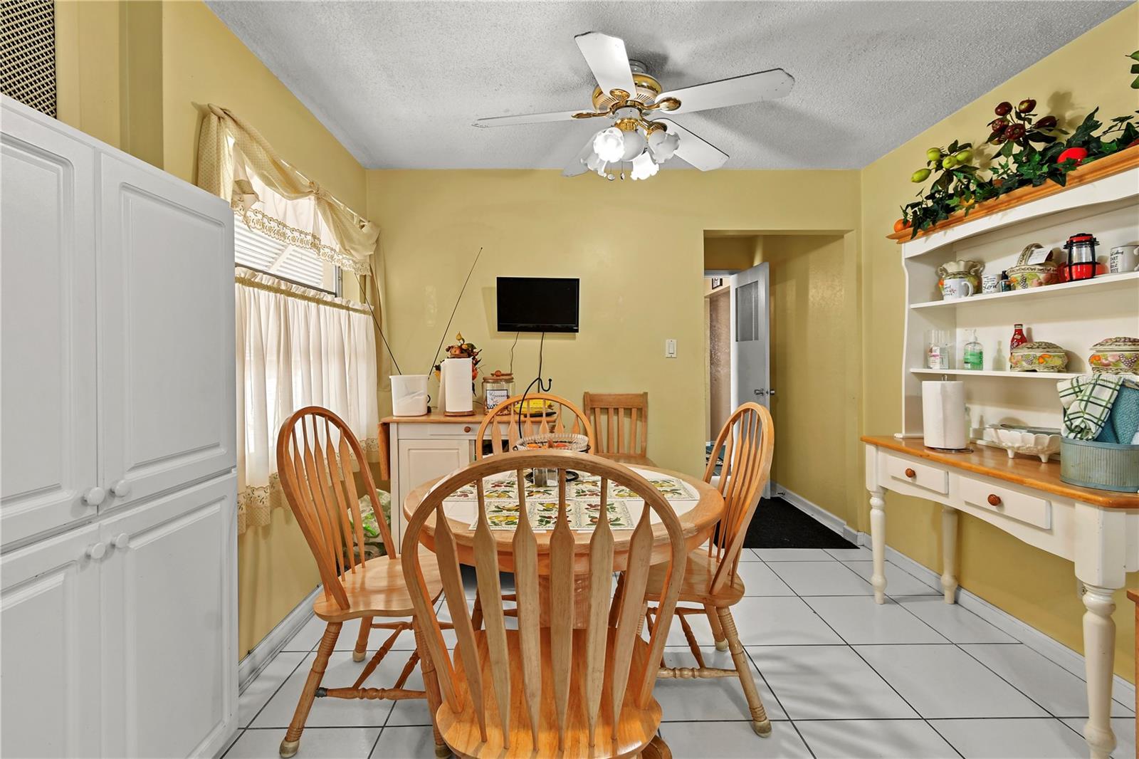 Image 37 of 57 For 2670 Pinellas Point Drive S