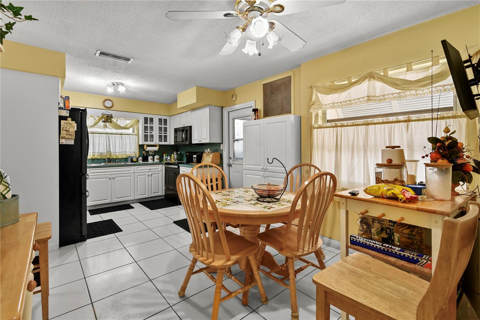 Image 38 of 57 For 2670 Pinellas Point Drive S