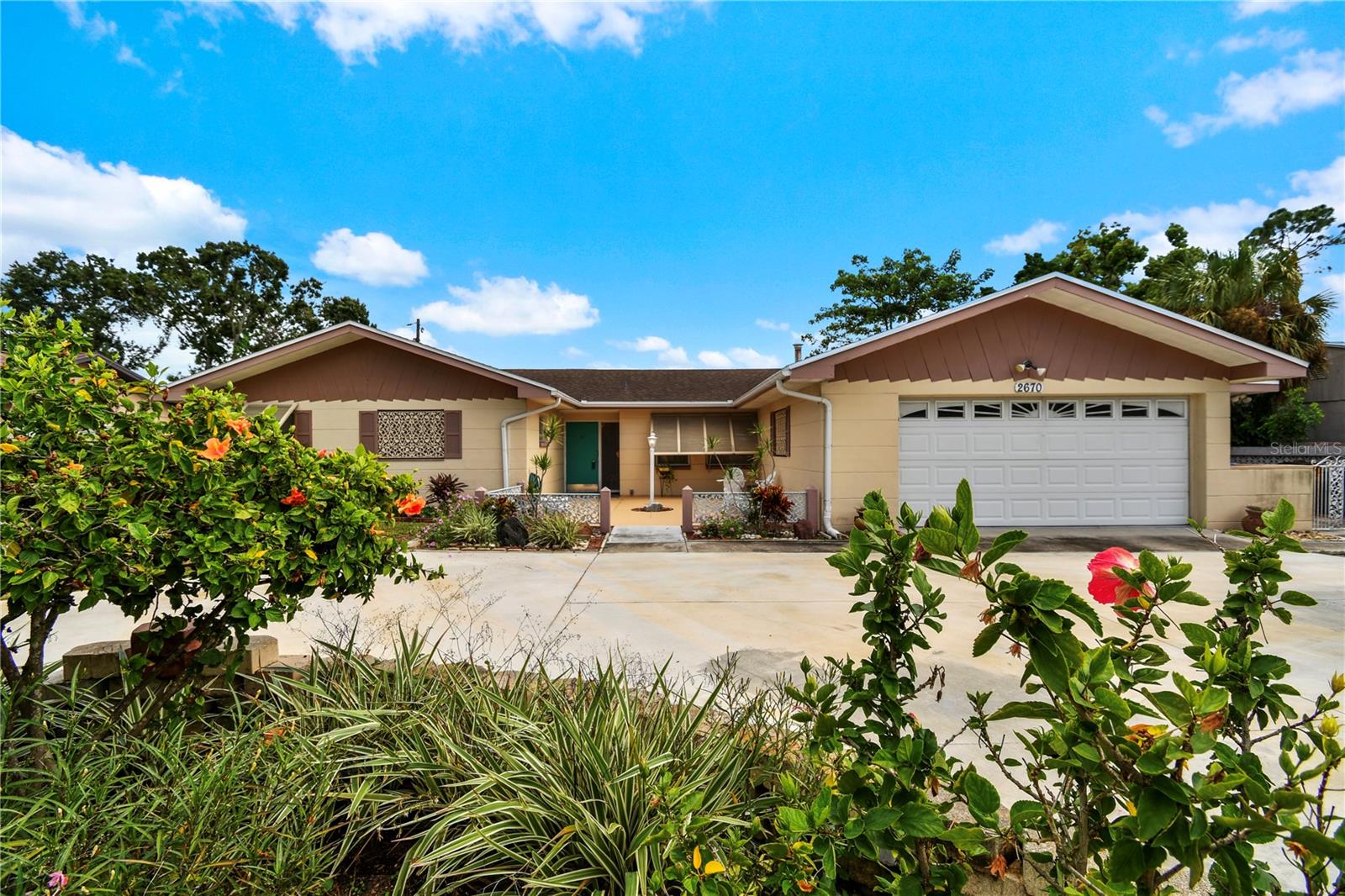 Image 4 of 57 For 2670 Pinellas Point Drive S