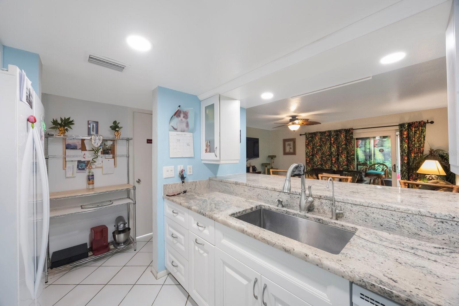 Image 17 of 43 For 3595 41st Lane S H