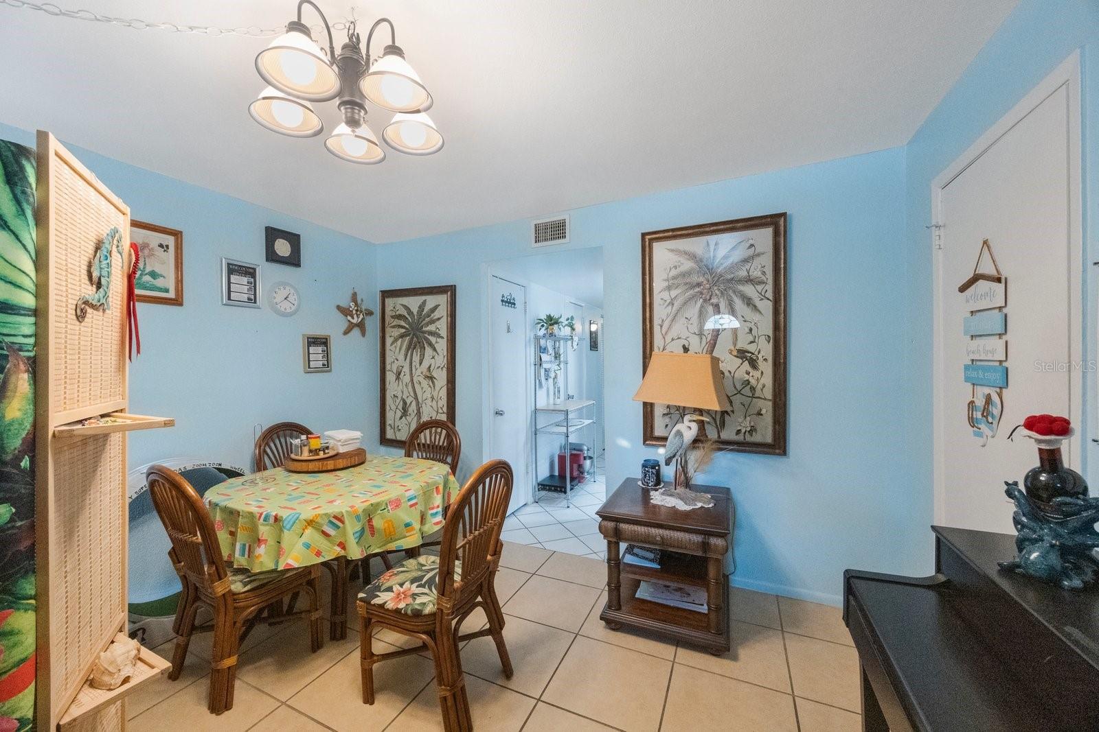 Image 21 of 43 For 3595 41st Lane S H