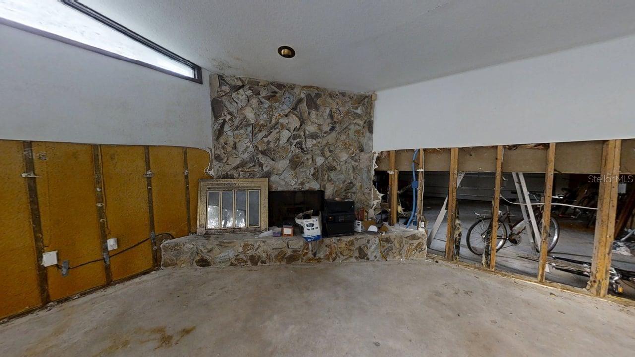 Image 17 of 21 For 4935 Petunia Court