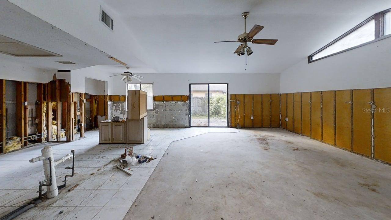 Image 20 of 21 For 4935 Petunia Court