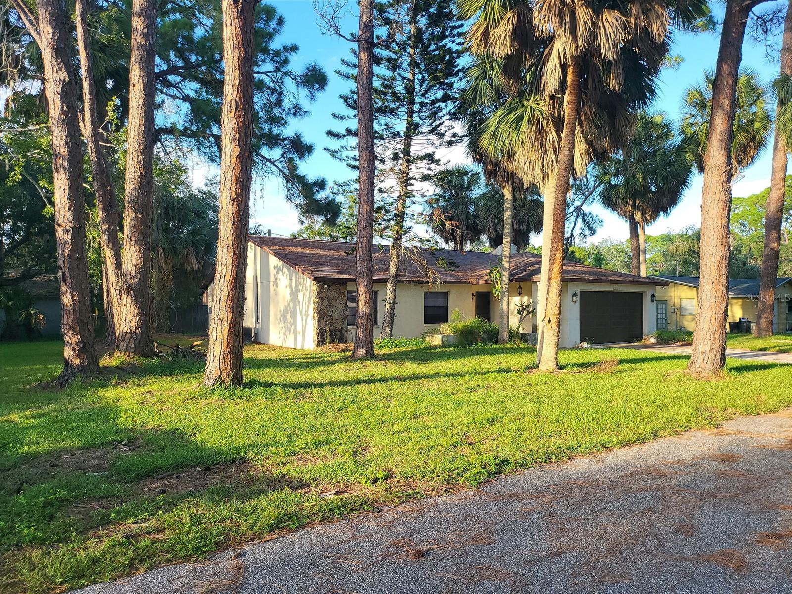 Image 4 of 21 For 4935 Petunia Court