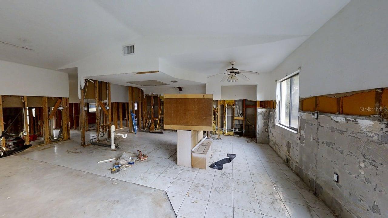 Image 8 of 21 For 4935 Petunia Court