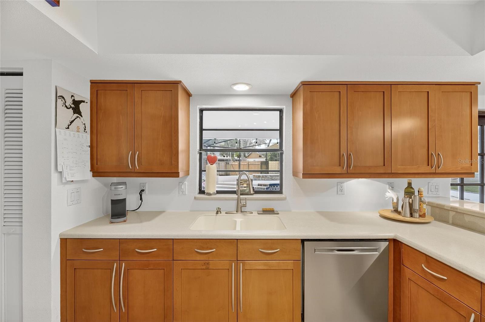 Image 14 of 80 For 413 Bayfield Drive