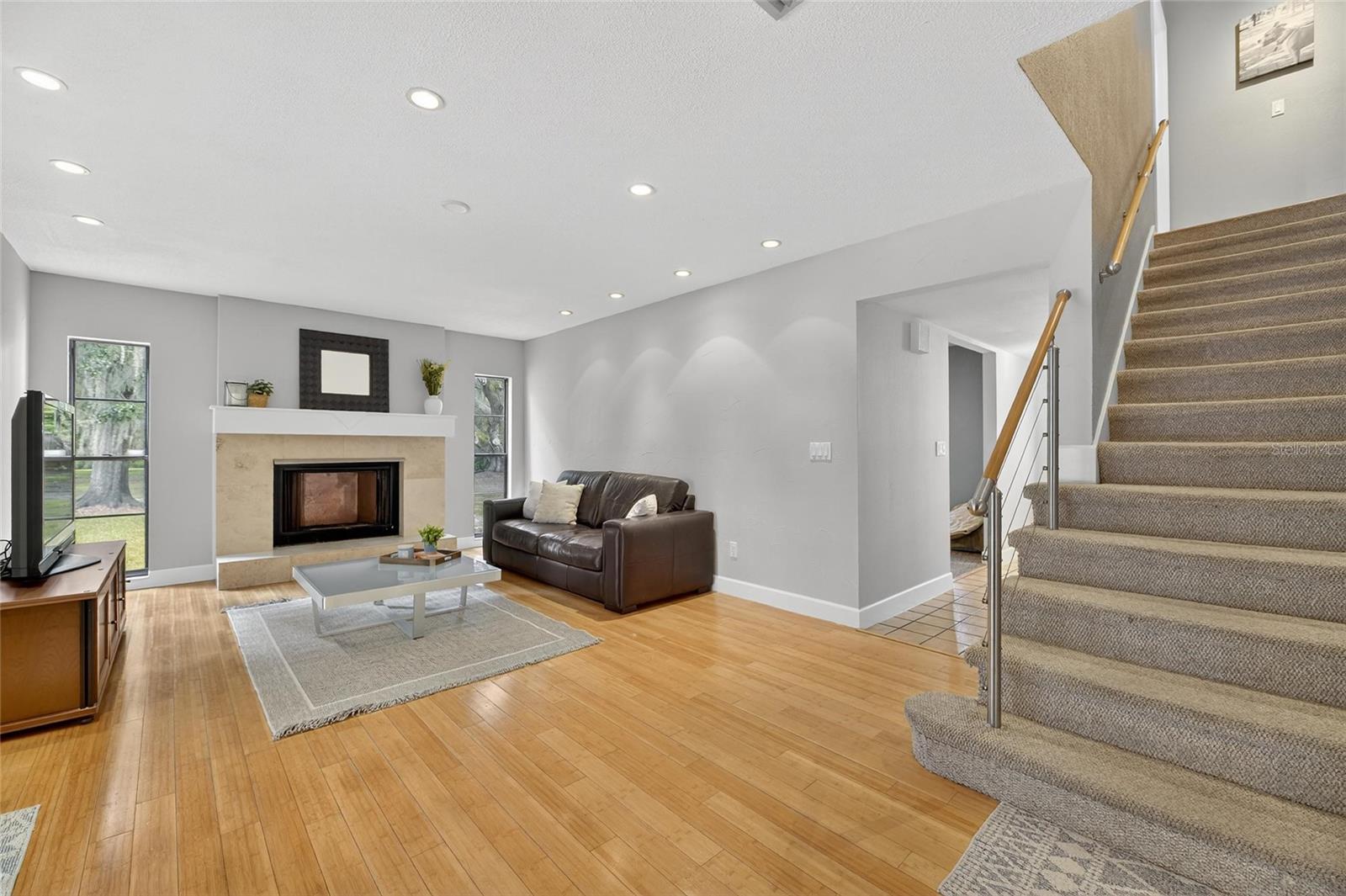 Image 22 of 80 For 413 Bayfield Drive