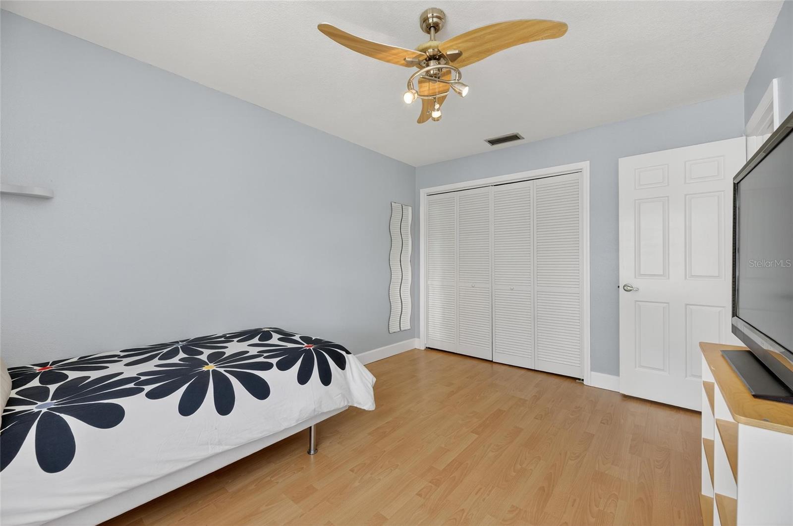 Image 43 of 80 For 413 Bayfield Drive