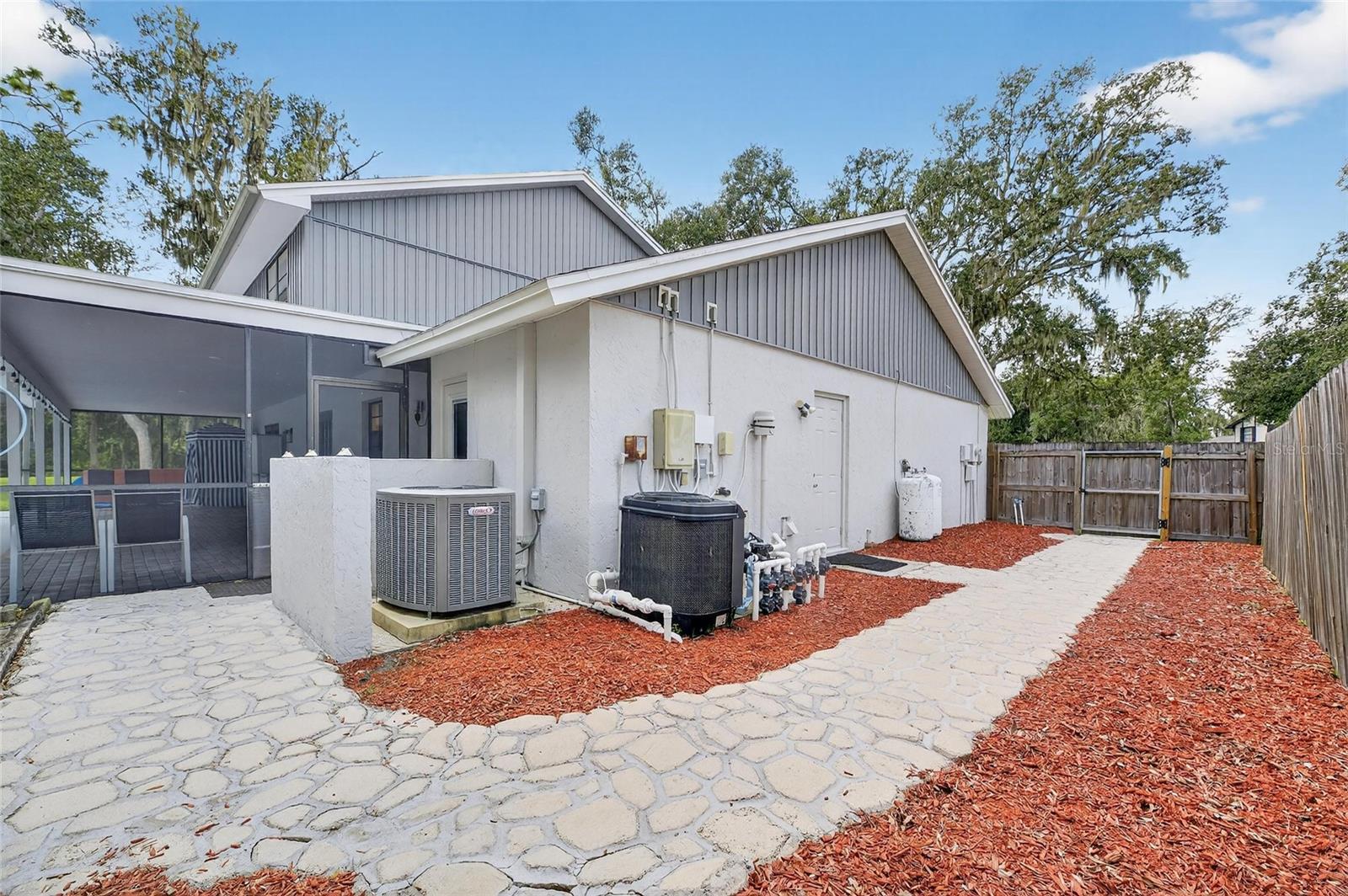 Image 66 of 80 For 413 Bayfield Drive