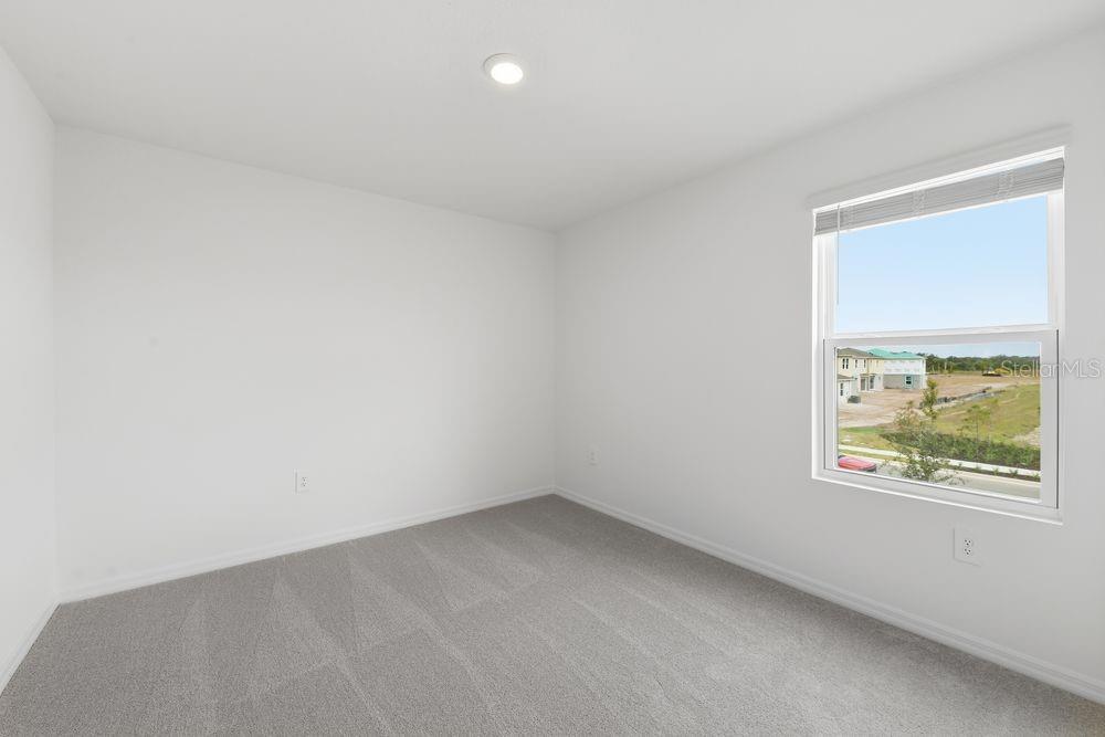 Image 21 of 37 For 13235 Commons Avenue