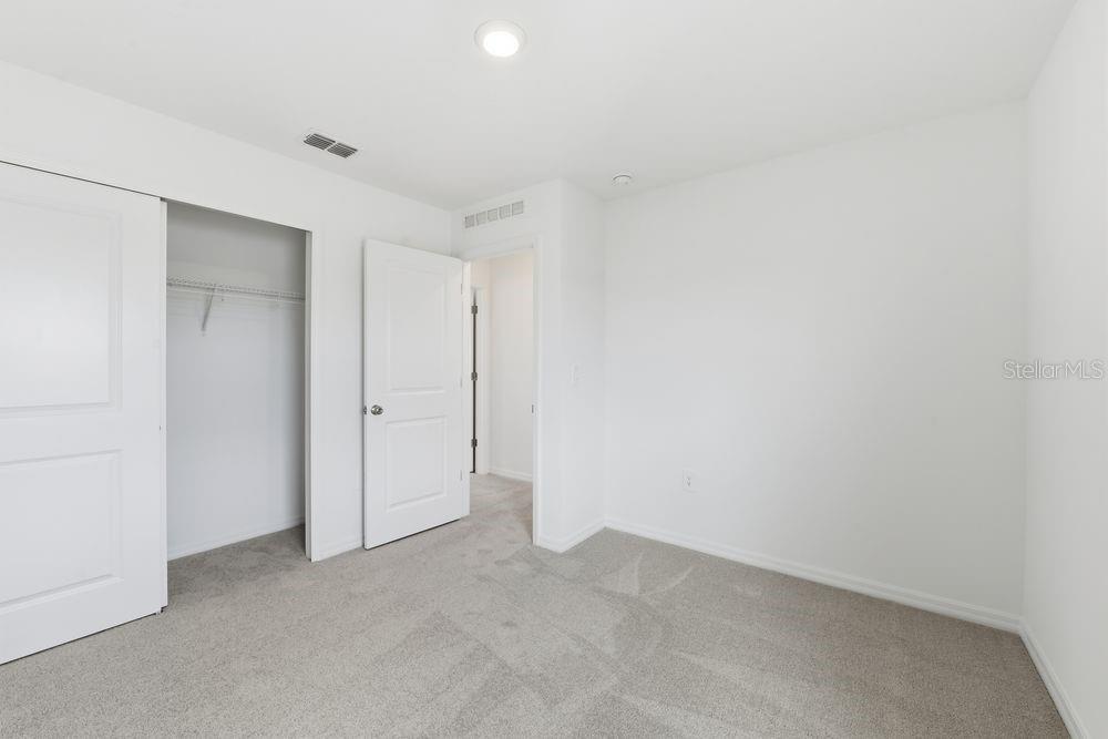 Image 23 of 37 For 13235 Commons Avenue