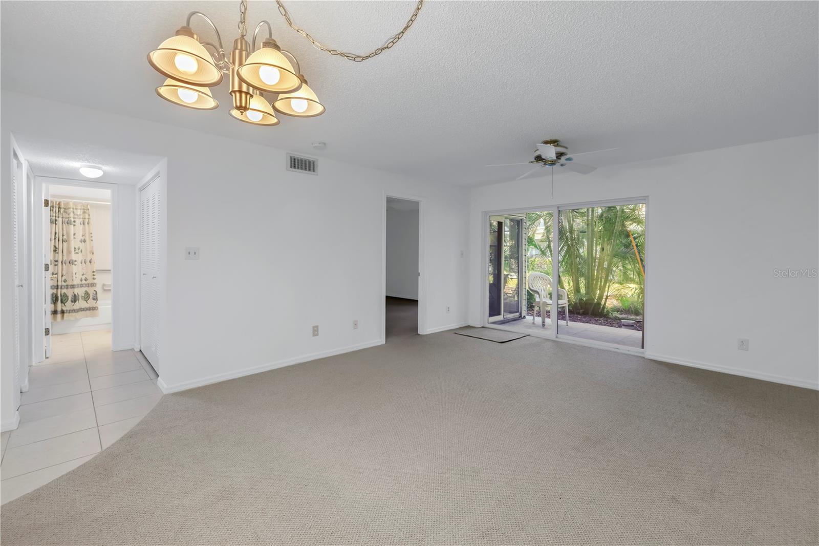Image 8 of 33 For 6826 Stones Throw Circle N 11104