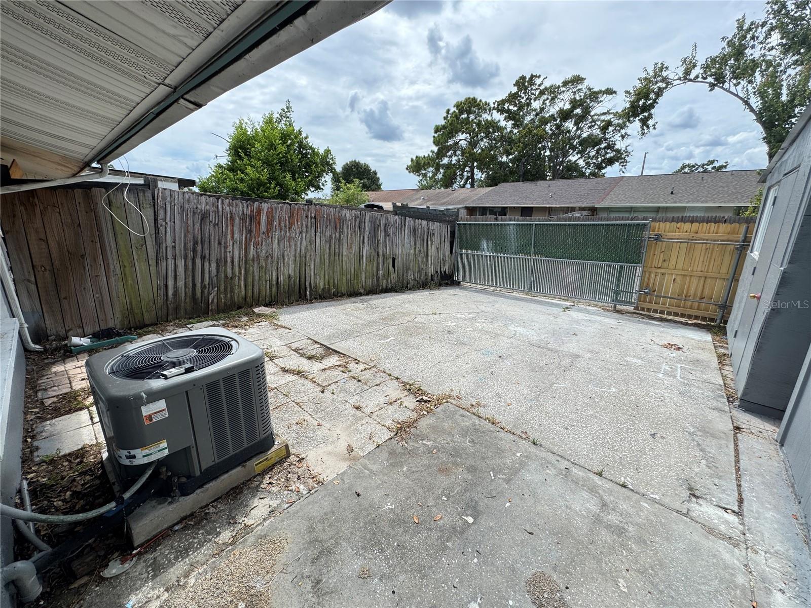 Image 15 of 16 For 8508 Pinehurst Drive