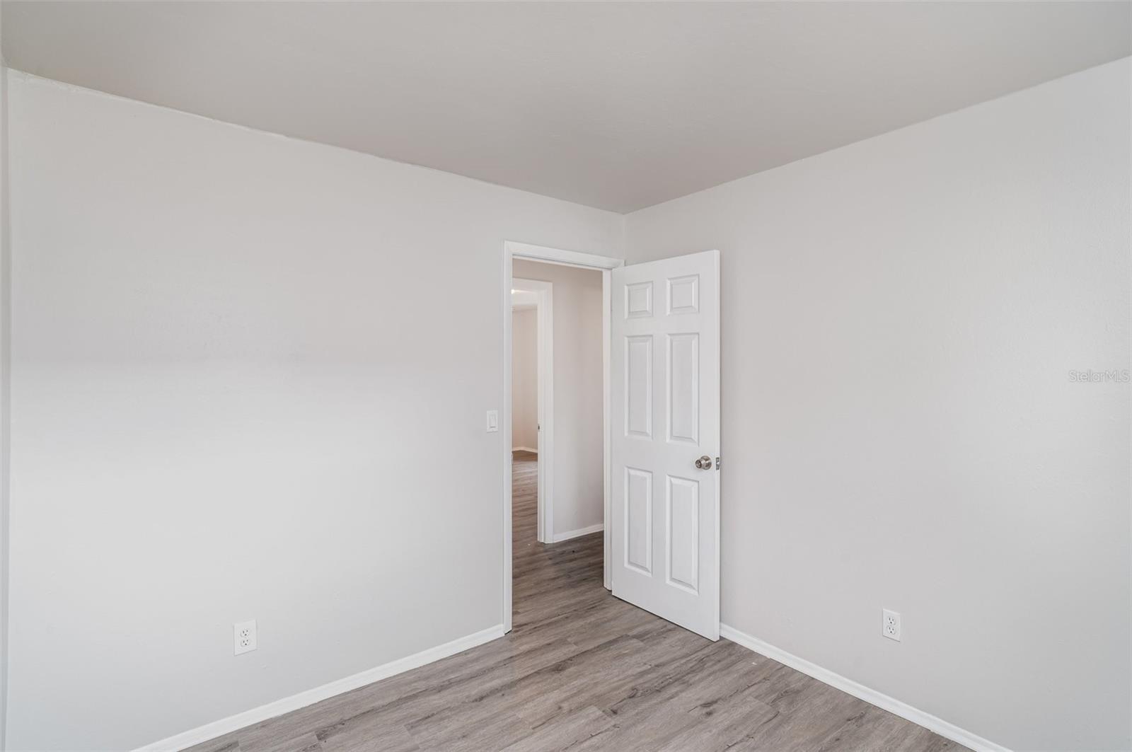 Image 17 of 33 For 711 64th Avenue Drive E