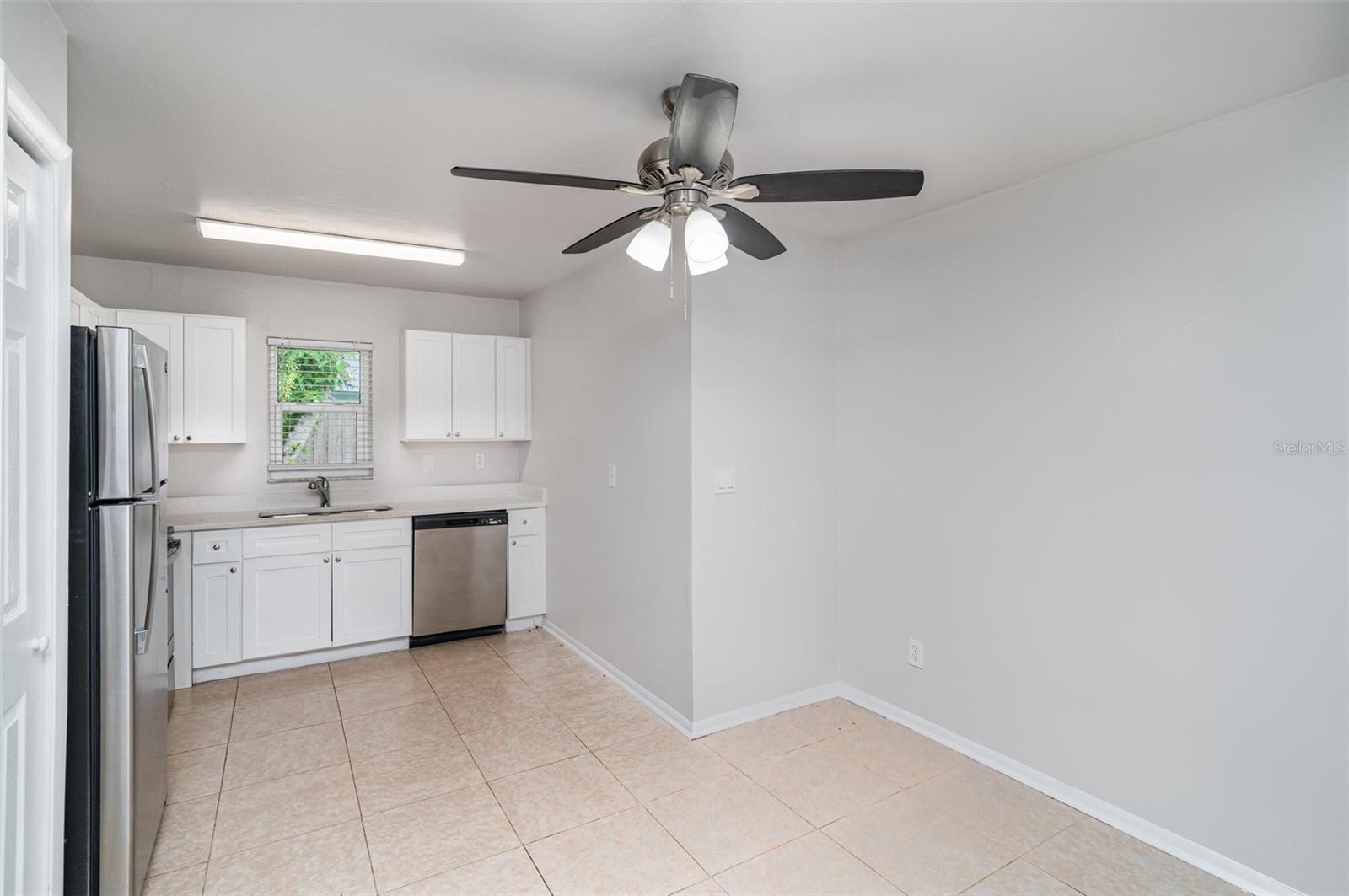 Image 8 of 33 For 711 64th Avenue Drive E