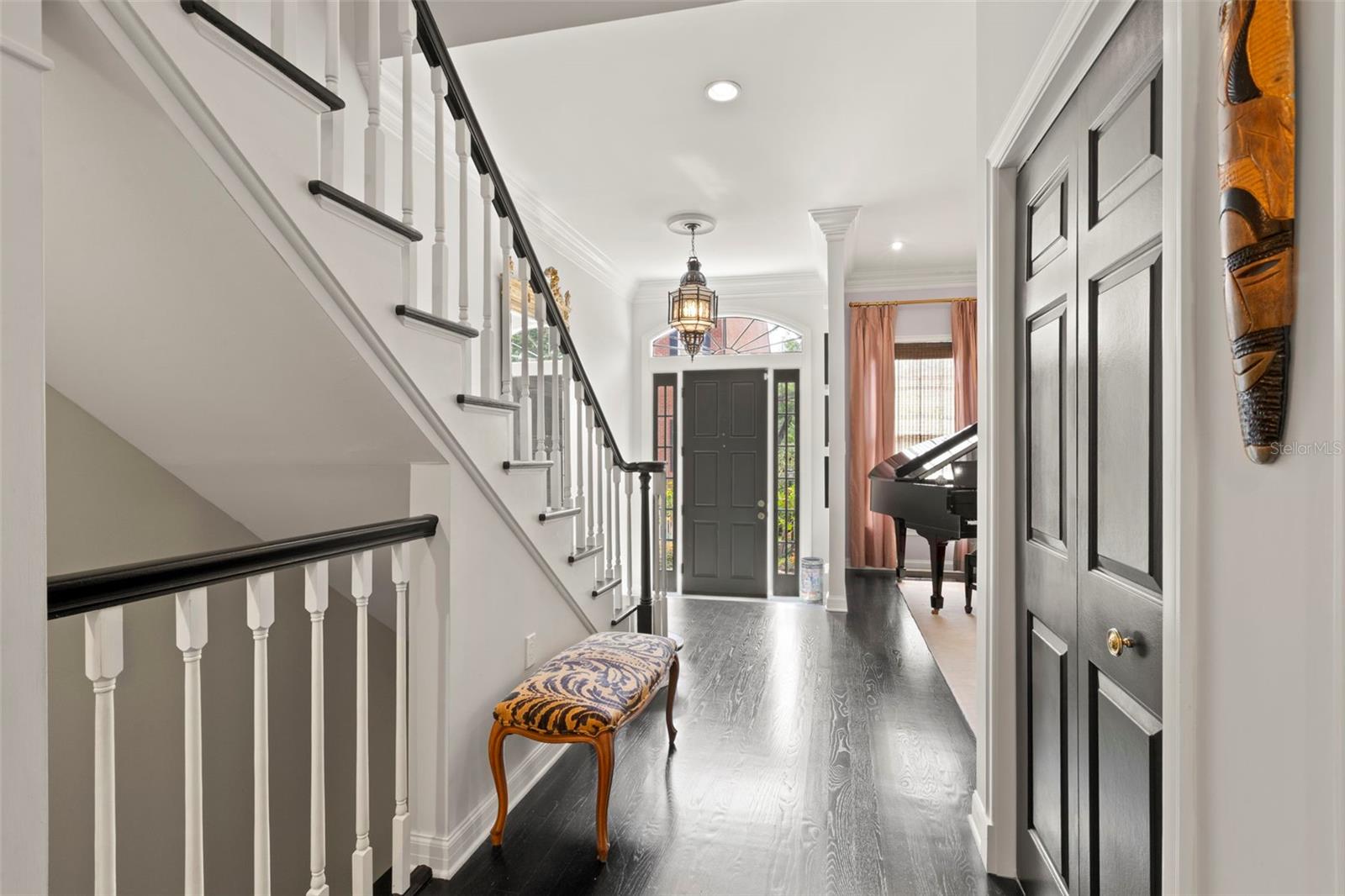 Image 21 of 76 For 5115 Nichol Street
