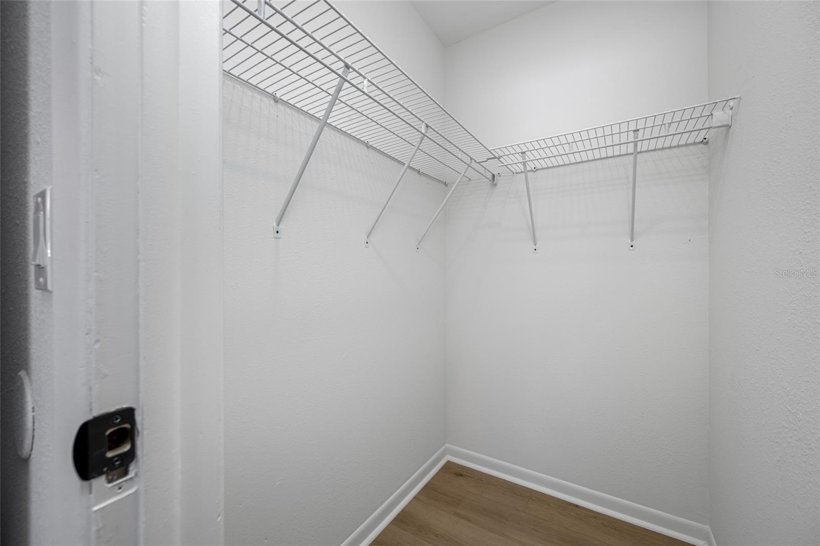 Image 12 of 22 For 621 88th Avenue N