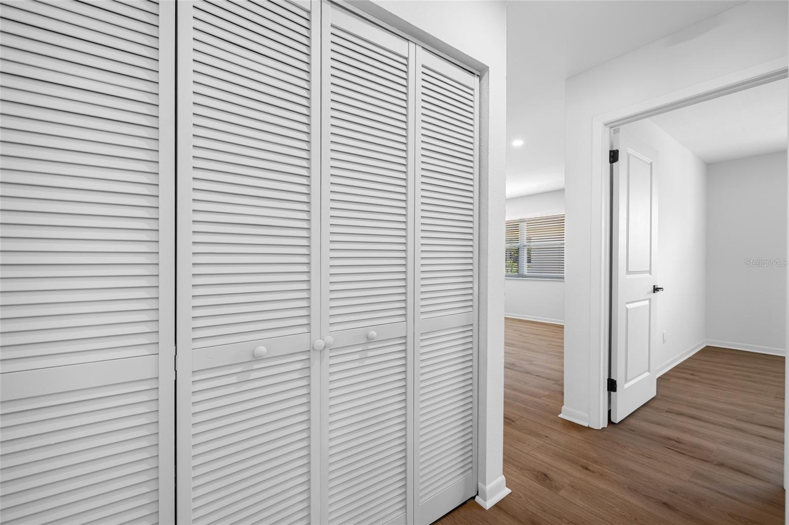 Image 14 of 22 For 621 88th Avenue N