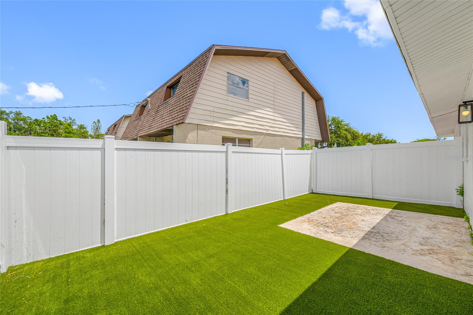 Image 20 of 22 For 621 88th Avenue N