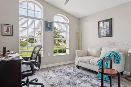 Image 20 of 25 For 11506 Dampier Court