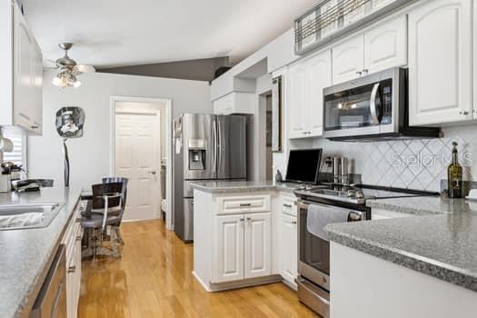 Image 6 of 25 For 11506 Dampier Court