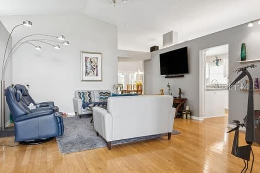 Image 8 of 25 For 11506 Dampier Court