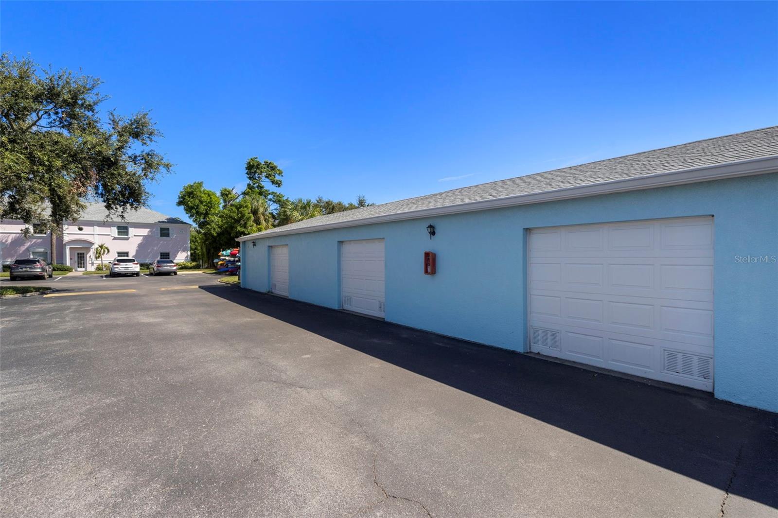 Image 32 of 80 For 249 Pompano Drive Se B