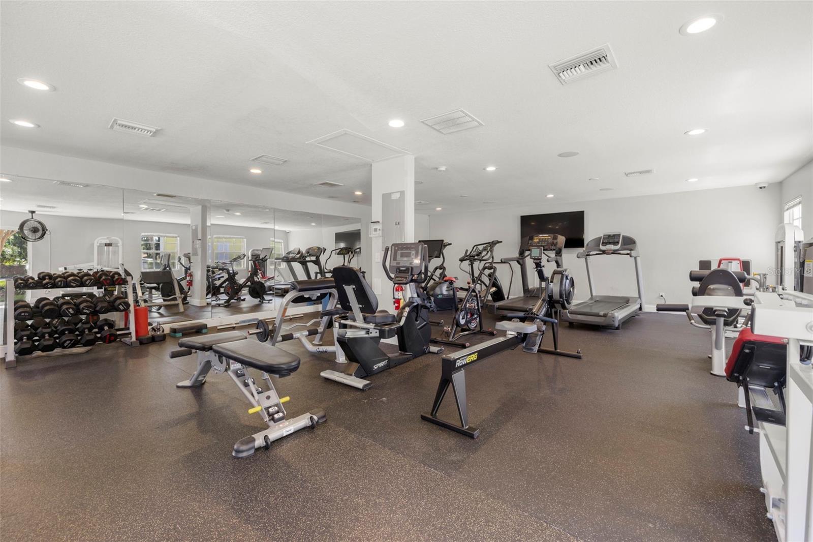 Image 39 of 80 For 249 Pompano Drive Se B