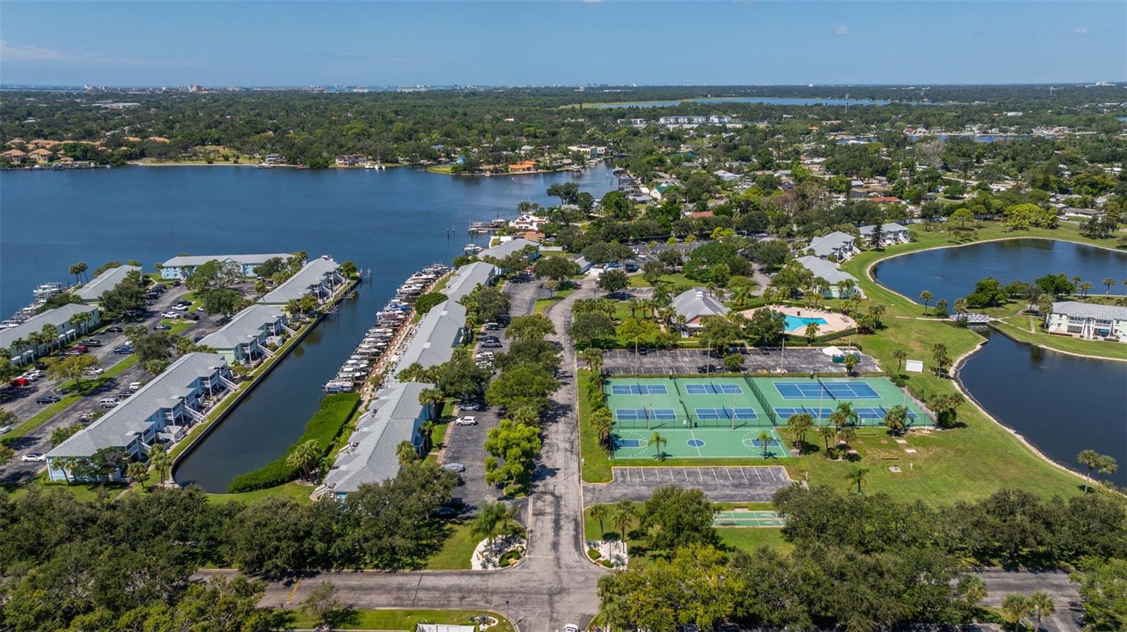 Image 69 of 80 For 249 Pompano Drive Se B