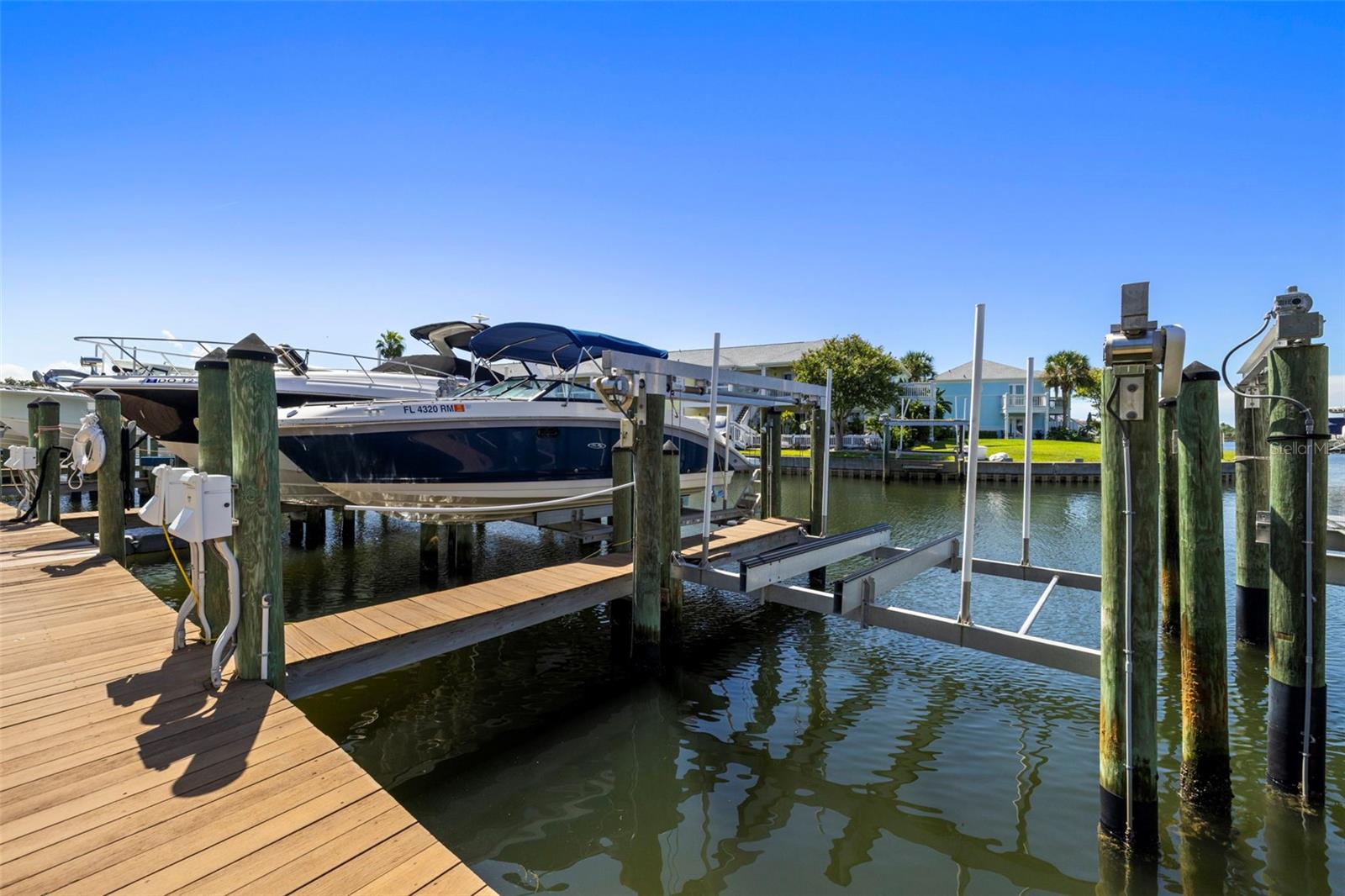 Image 7 of 80 For 249 Pompano Drive Se B