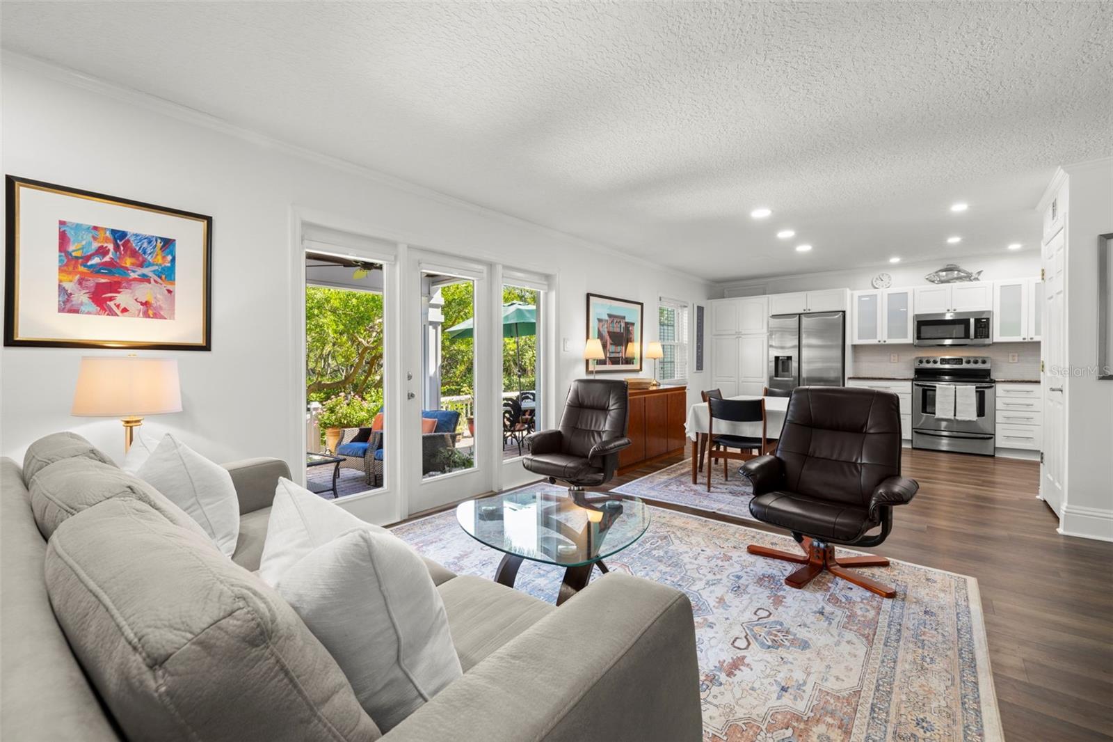 Image 9 of 80 For 249 Pompano Drive Se B