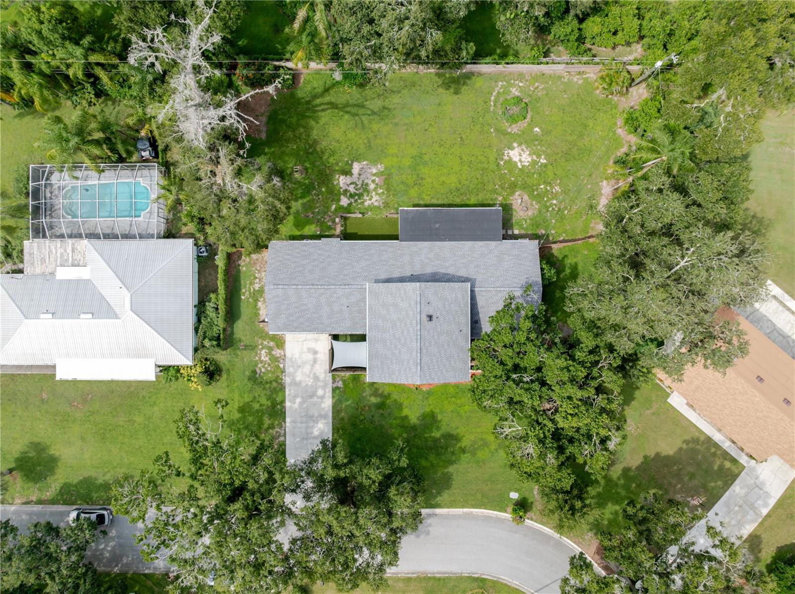 Image 3 of 66 For 2806 Springdell Circle