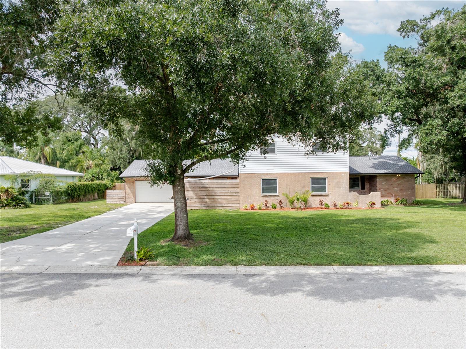 Image 59 of 66 For 2806 Springdell Circle